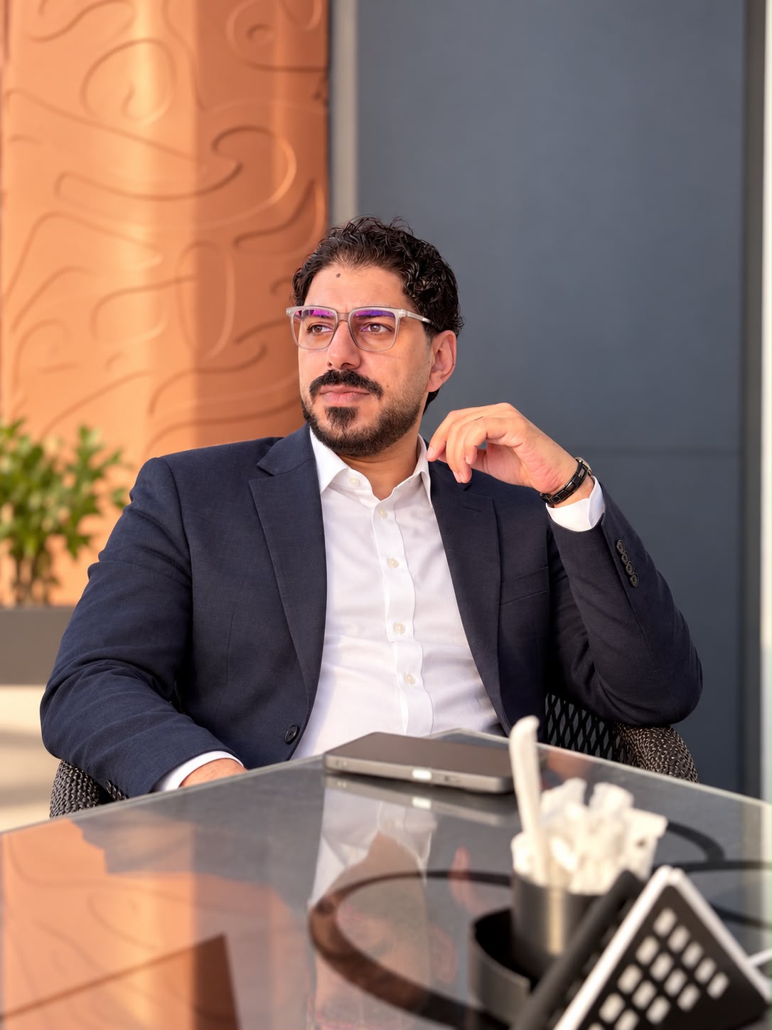 الأستاذ عبدالرحمن عفيفي